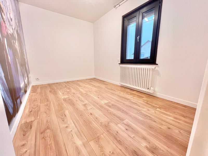 Maison - 82 m² - 4 pièces