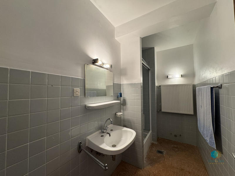 Appartement - 226 m² - 7 pièces