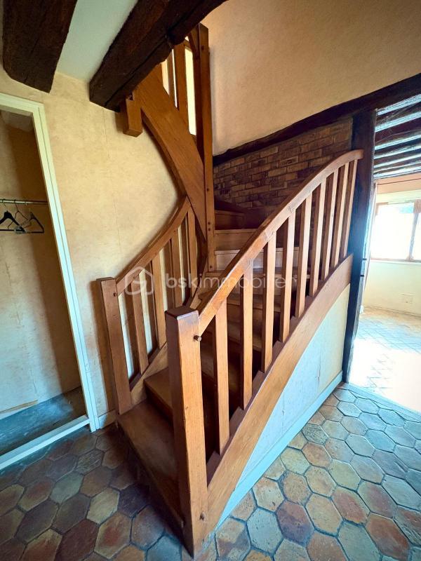 Moulin - 216 m² - 10 pièces