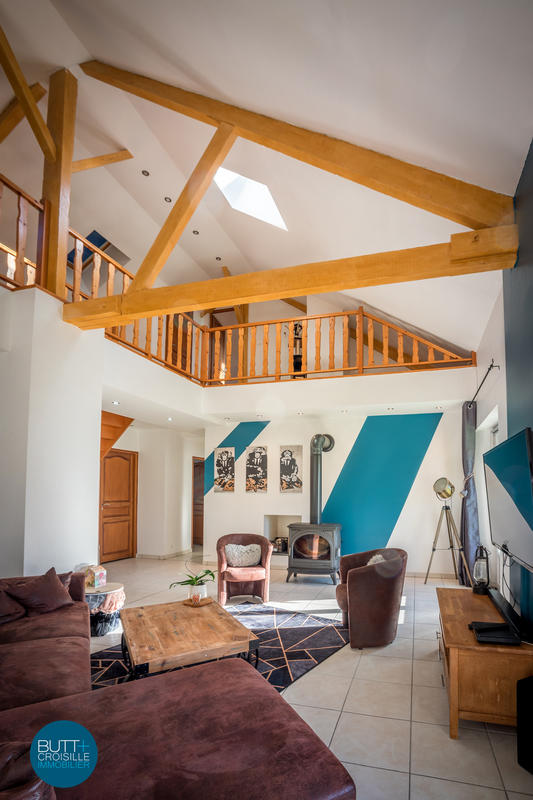 Maison - 190 m² - 7 pièces