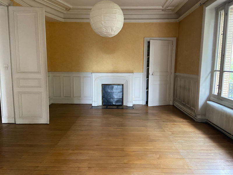 Bureau - 212 m² - 7 pièces