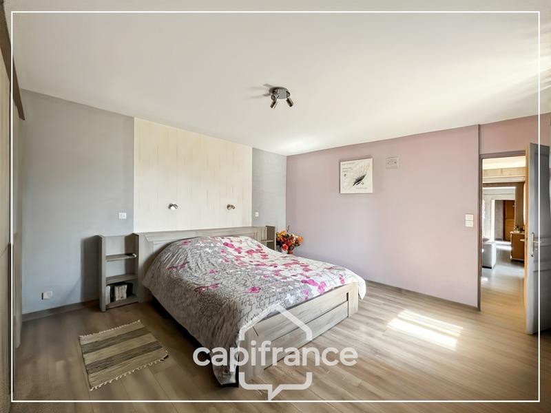 Maison - 120 m² - 7 pièces