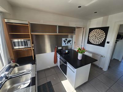 Maison - 178 m² - 7 pièces