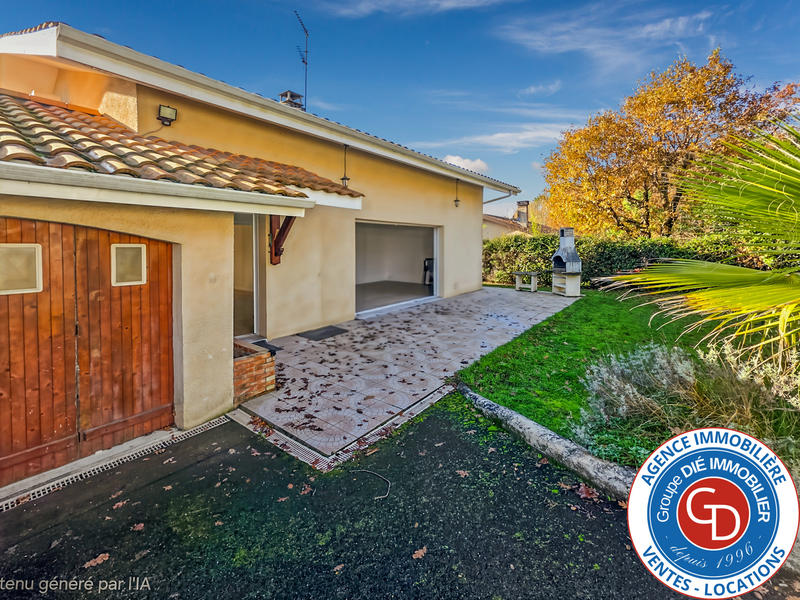 Maison - 110 m² - 5 pièces