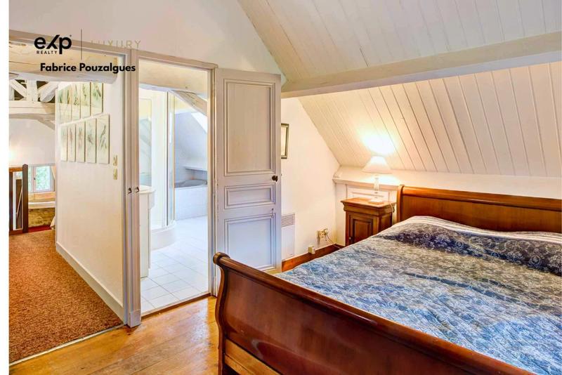 Maison - 170 m² - 7 pièces