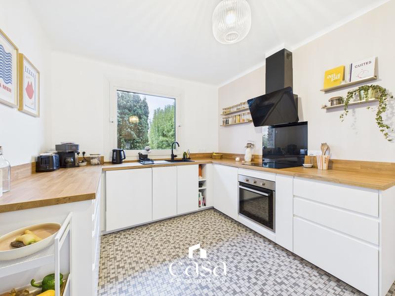 Maison - 170 m² - 6 pièces