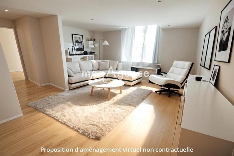 Appartement - 90 m² - 5 pièces