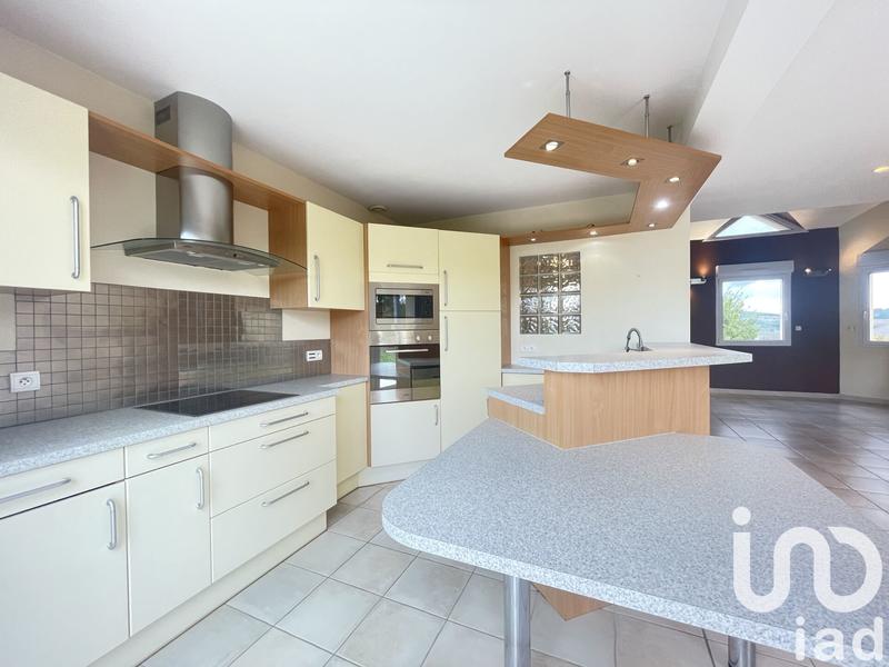 Maison - 139 m² - 5 pièces