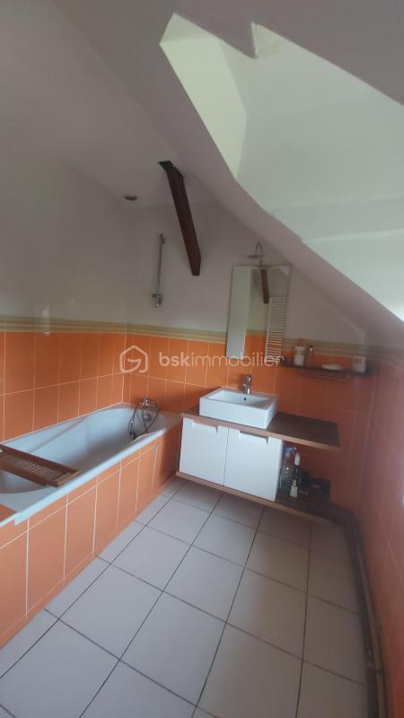 Maison ancienne - 177 m² - 9 pièces