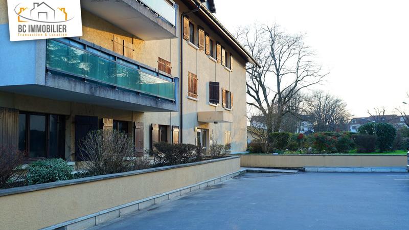 Appartement - 82 m² - 3 pièces