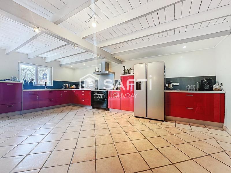 Maison - 262 m² - 6 pièces