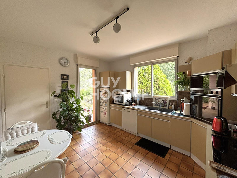 Maison - 190 m² - 6 pièces