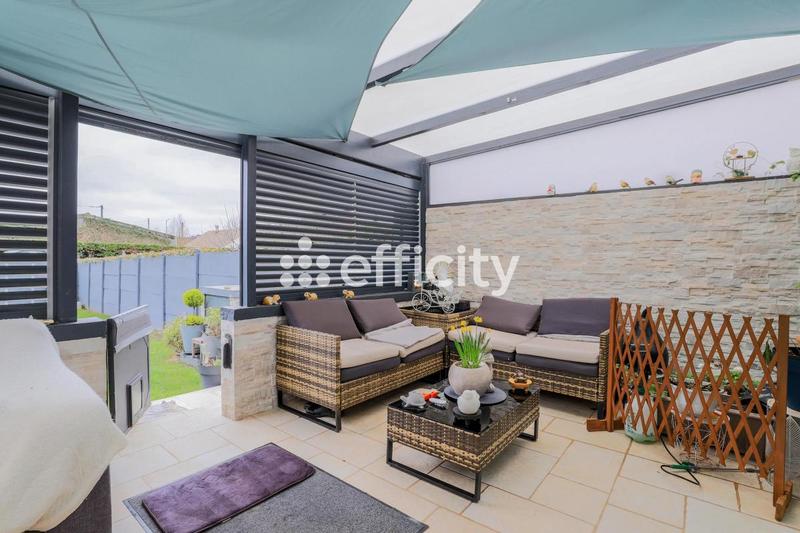 Maison - 158 m² - 7 pièces