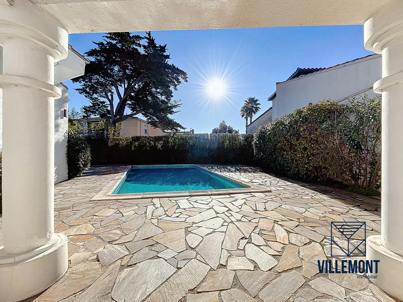 Villa - 153 m² - 5 pièces