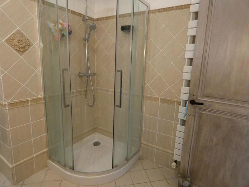 Maison - 295 m² - 11 pièces