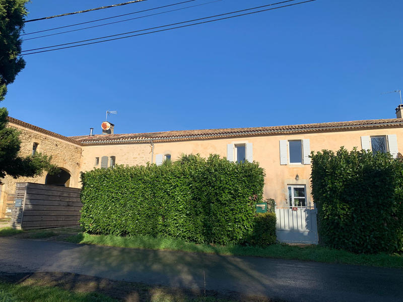 Propriété - 360 m² - 13 pièces