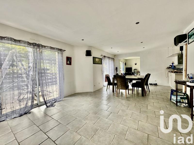 Maison - 151 m² - 7 pièces