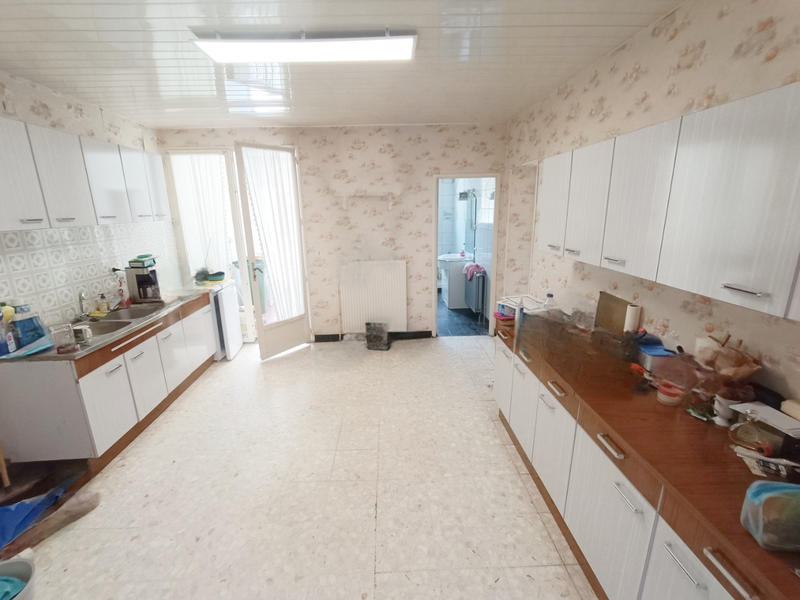 Maison - 110 m² - 6 pièces