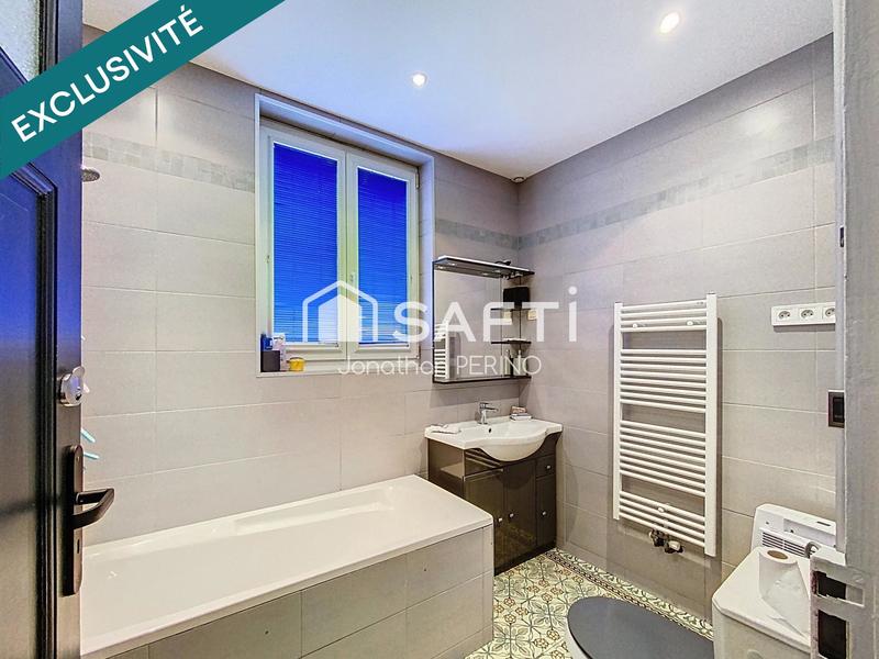 Maison - 166 m² - 7 pièces