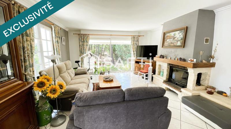 Maison - 201 m² - 8 pièces