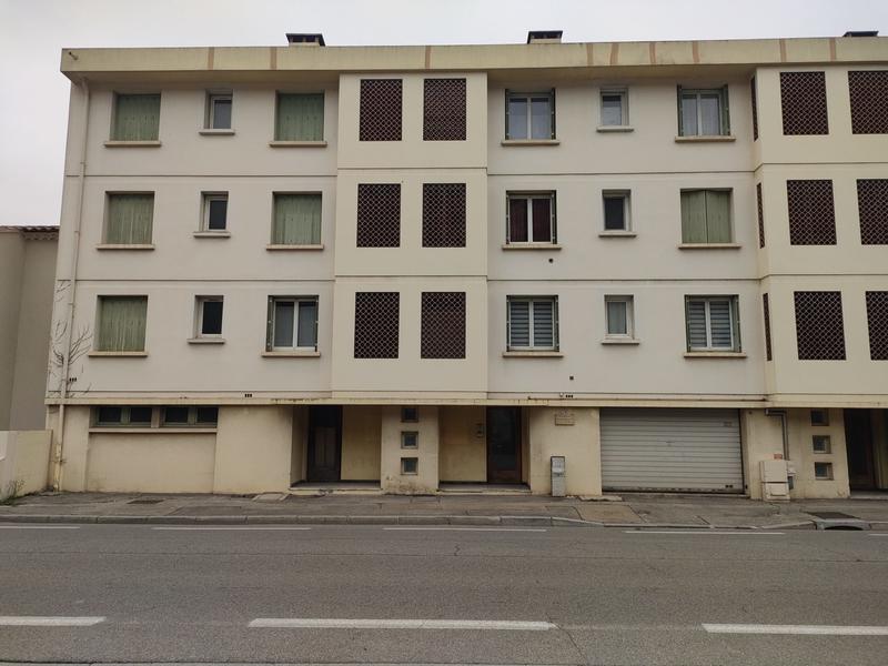 Appartement - 85 m² - 3 pièces