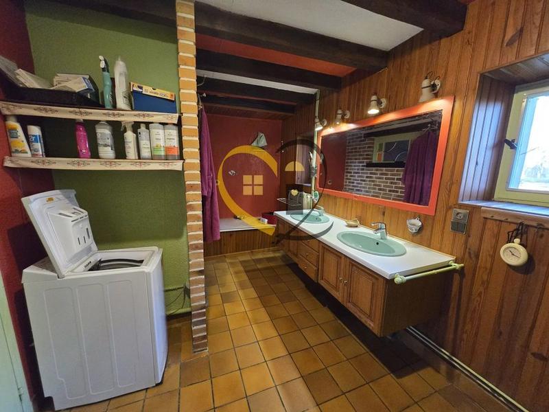 Maison - 180 m² - 5 pièces