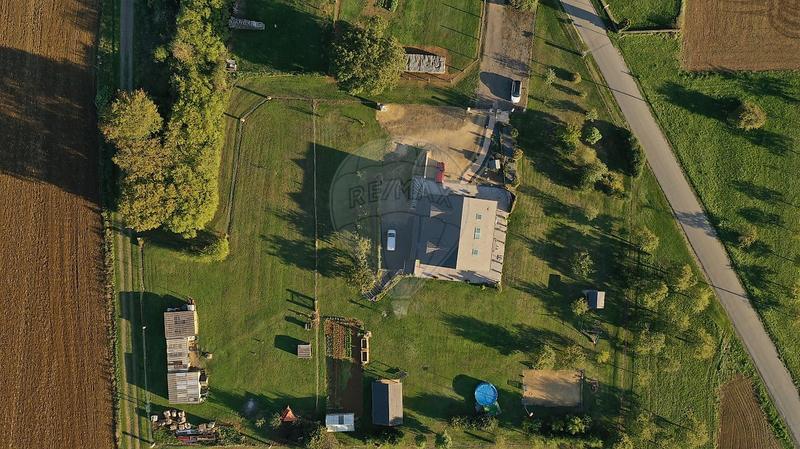 Châlet - 175 m² - 9 pièces