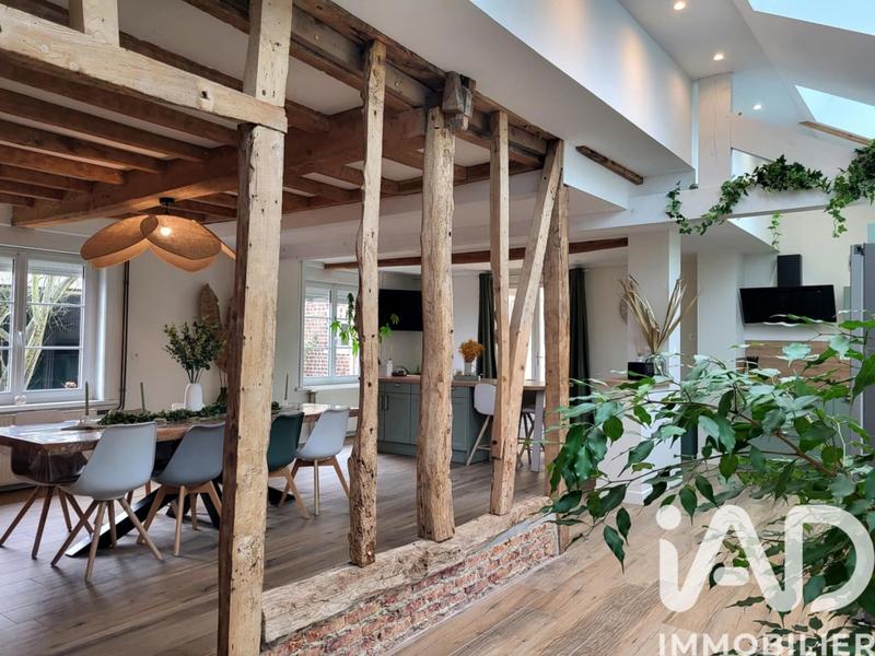 Maison - 217 m² - 5 pièces