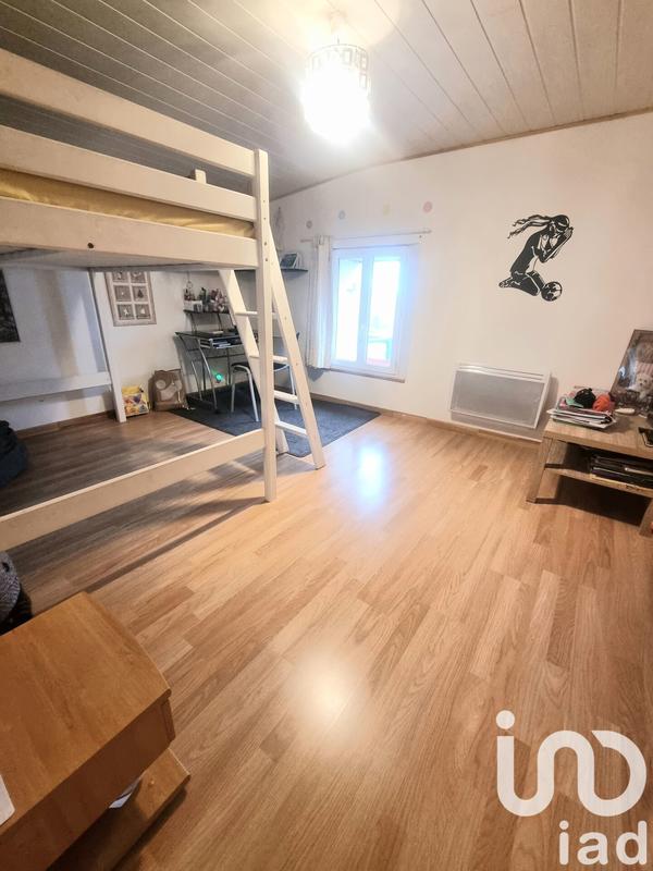 Maison - 188 m² - 10 pièces