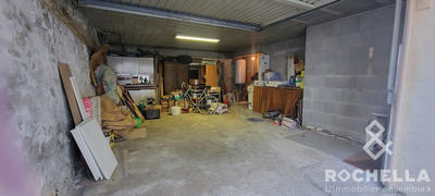 Parking / Garage - 35 m²