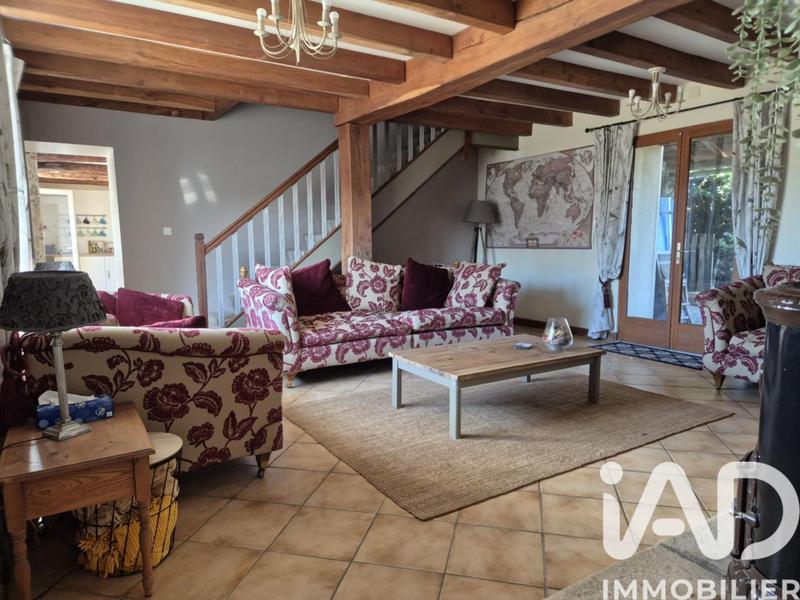 Maison de campagne - 255 m² - 10 pièces