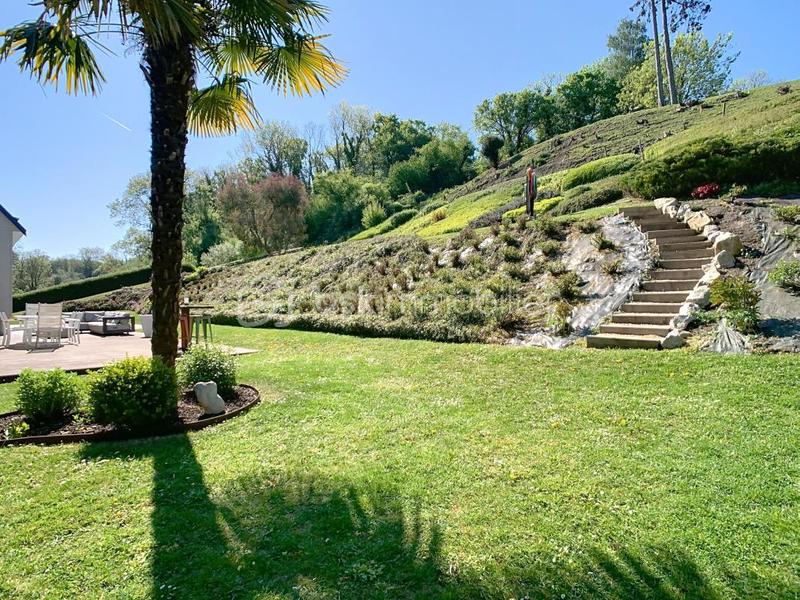 Maison d'architecte - 199 m² - 6 pièces