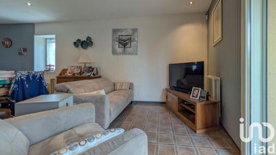 Maison - 121 m² - 5 pièces