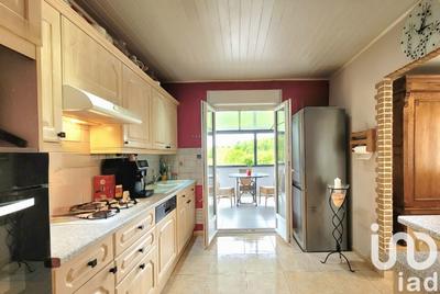 Maison - 140 m² - 5 pièces