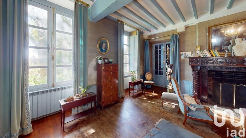 Château - 374 m² - 9 pièces