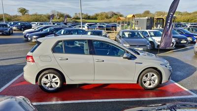 Volkswagen Golf 2.0 Tdi Scr 115 Bvm6 Life 1st