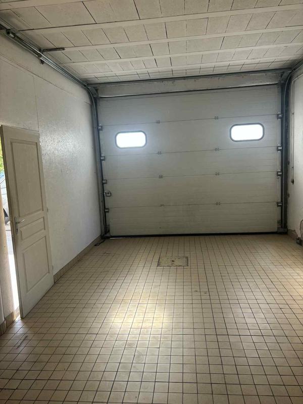 Maison - 182 m² - 6 pièces