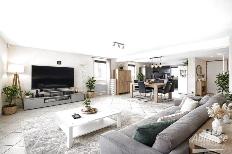 Appartement - 83 m² - 3 pièces