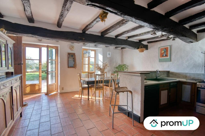 Maison - 200 m² - 6 pièces