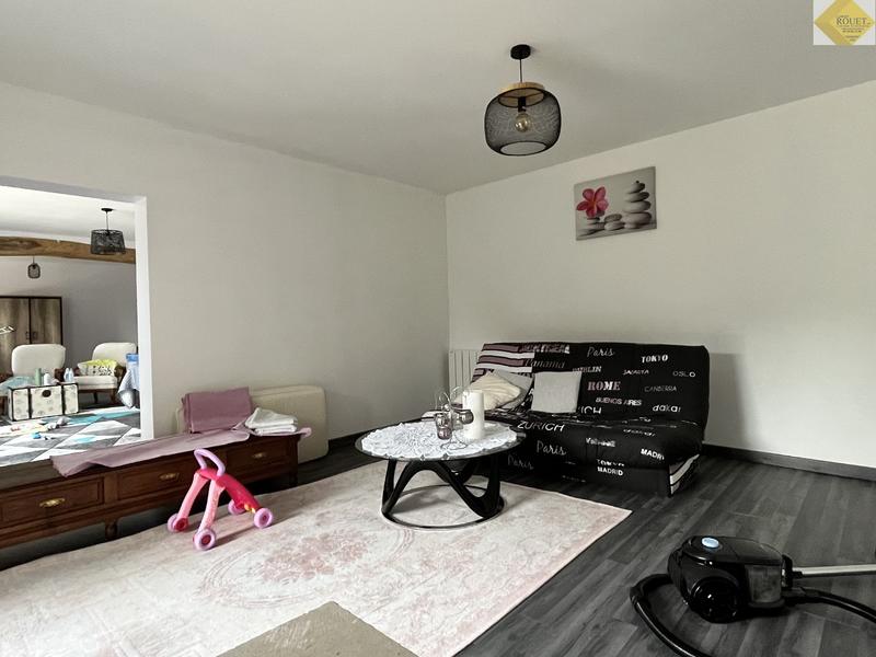 Maison - 213 m² - 6 pièces