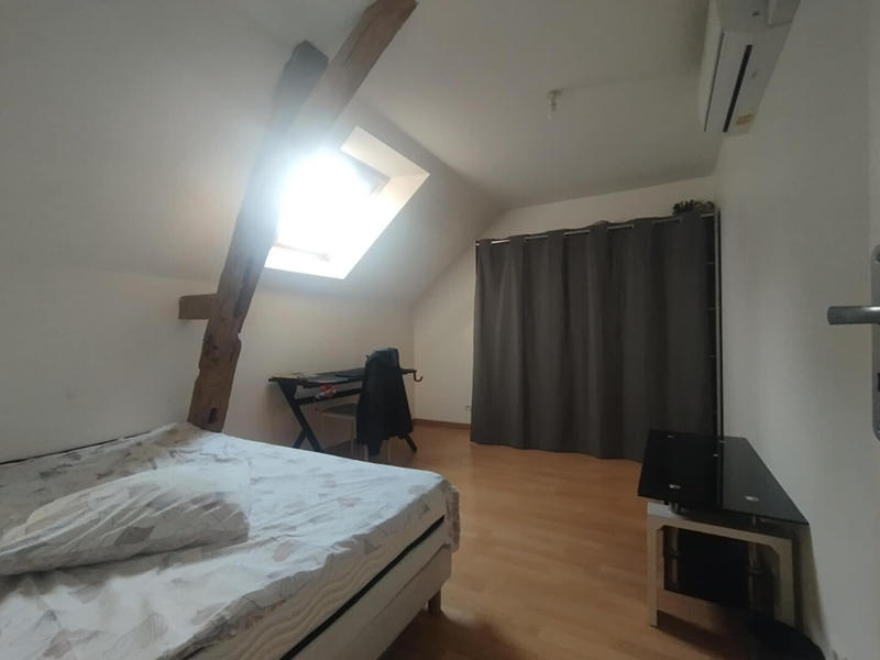 Maison - 200 m² - 7 pièces