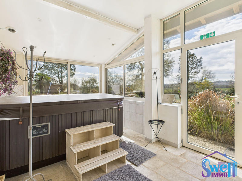 Mas - 543 m² - 16 pièces