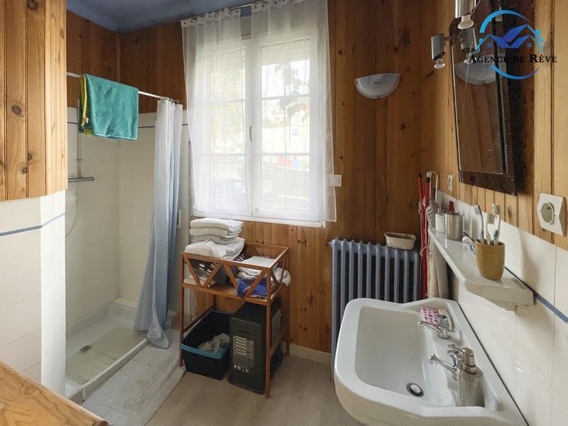 Maison - 200 m² - 6 pièces