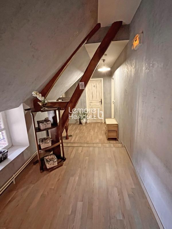 Immeuble - 300 m² - 14 pièces