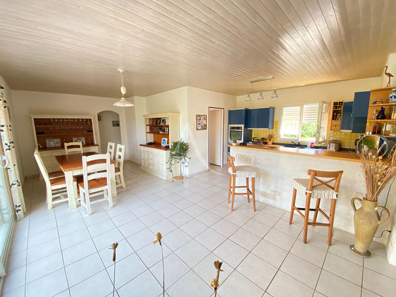 Maison - 120 m² - 5 pièces