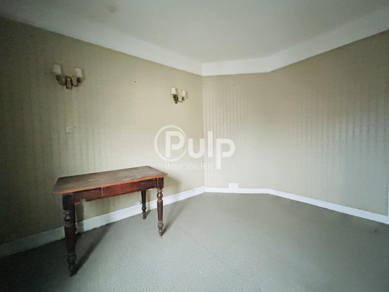 Maison - 90 m² - 6 pièces