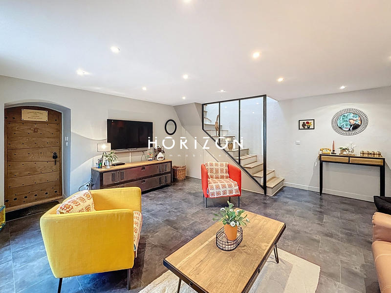 Maison ancienne - 170 m² - 7 pièces