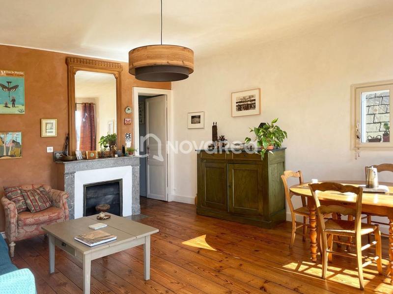 Appartement - 92 m² - 4 pièces