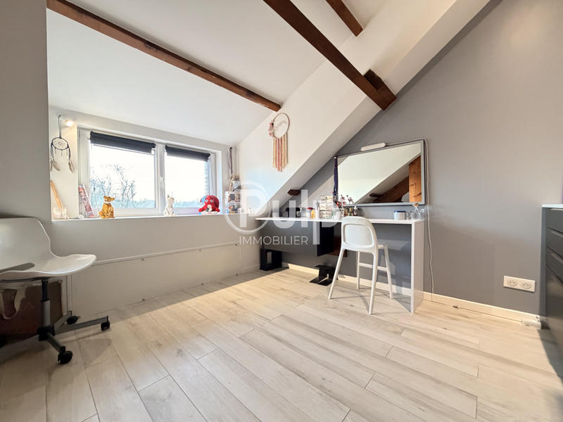 Maison - 300 m² - 10 pièces