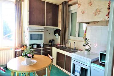 Maison - 85 m² - 5 pièces